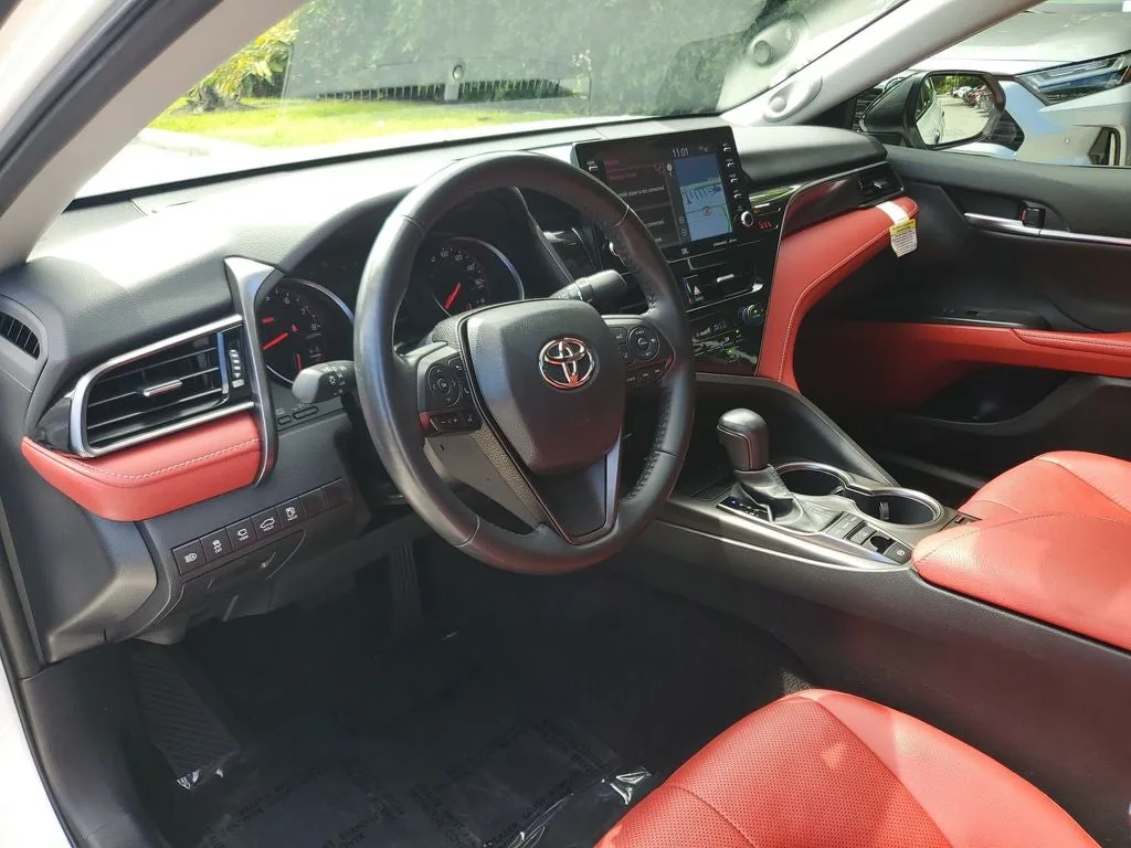 2024 Toyota Camry XSE V6 photo 18