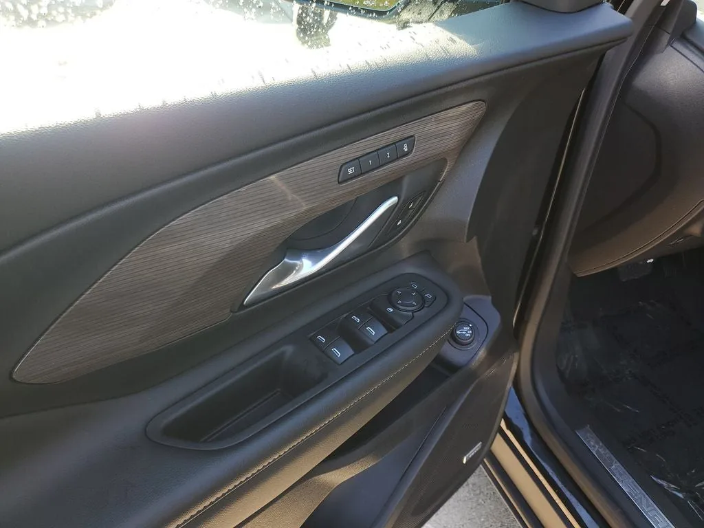 2024 GMC Terrain Denali photo 20
