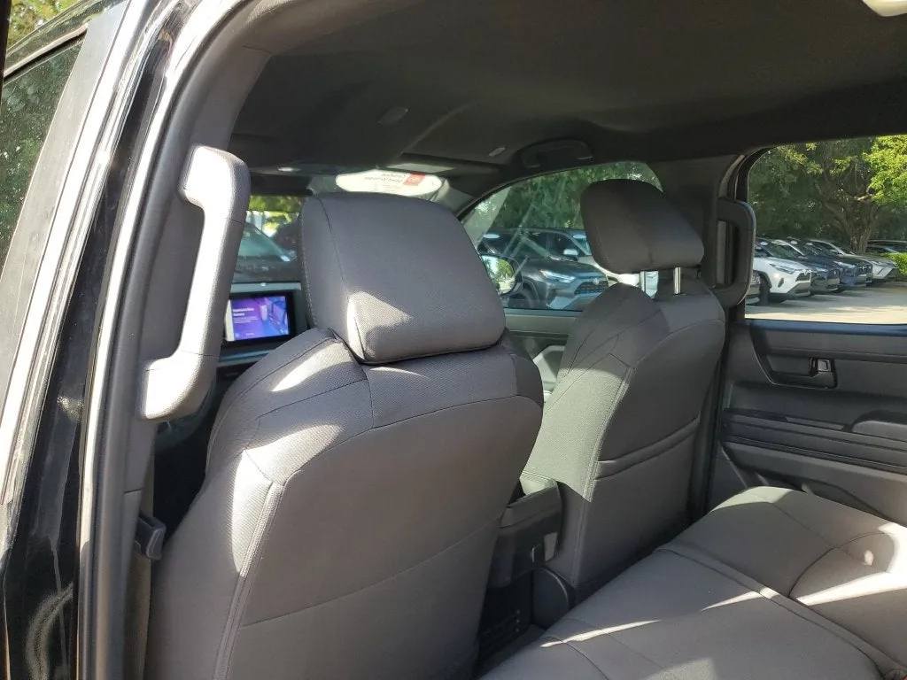 2024 Toyota Tacoma SR5 photo 13