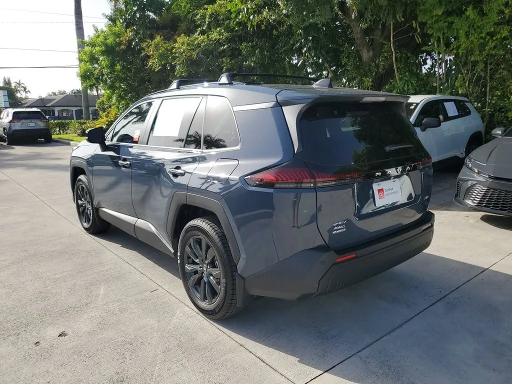 2026 Toyota RAV4 XLE Premium photo 6
