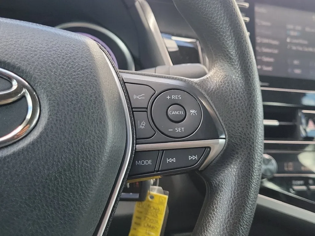 2023 Toyota Camry LE photo 24