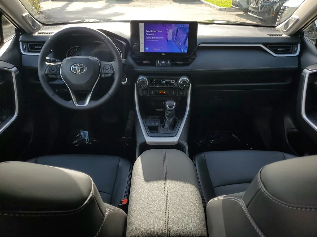 2025 Toyota RAV4 XLE Premium photo 16
