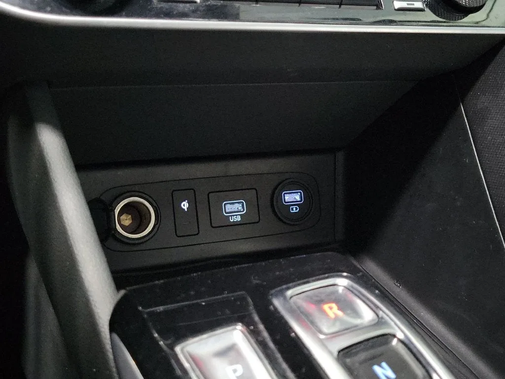2020 Hyundai Sonata Limited photo 31