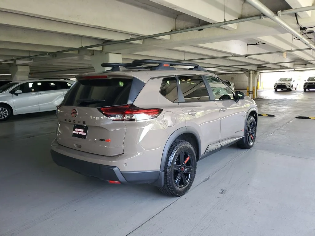 2025 Nissan Rogue Rock Creek photo 4