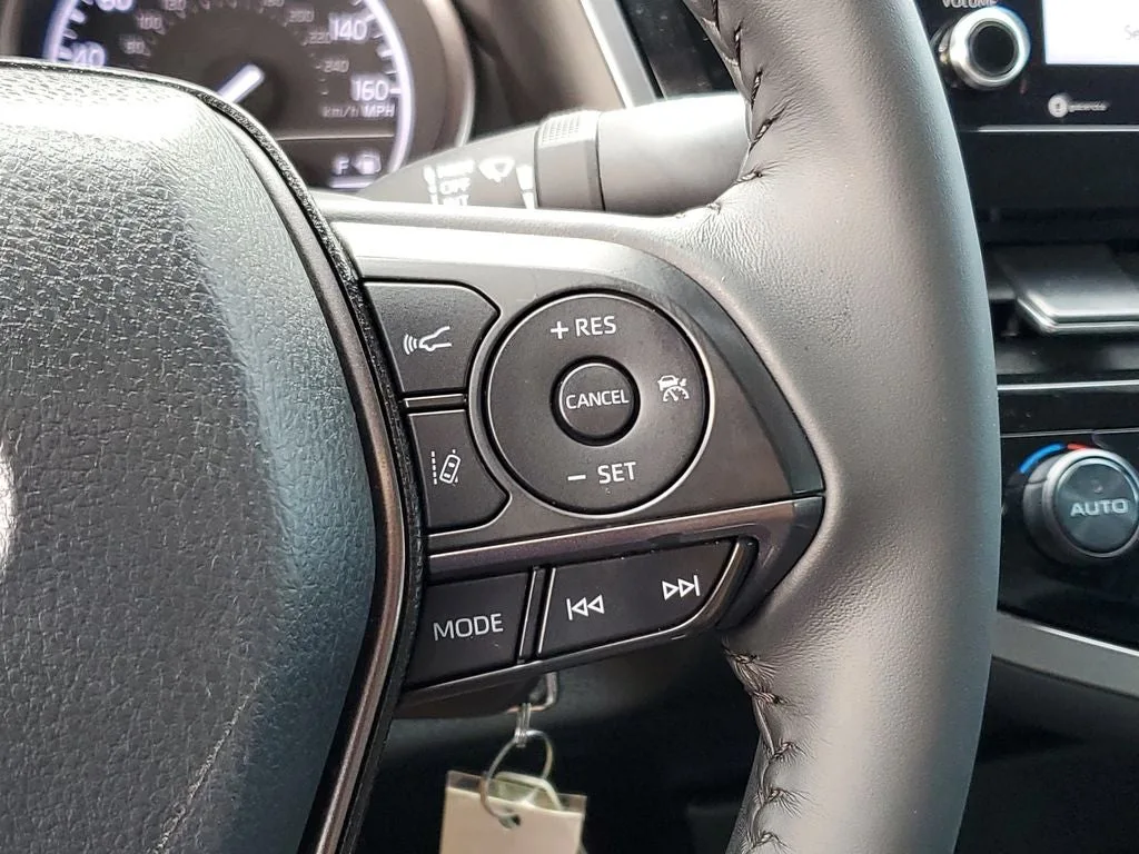 2024 Toyota Camry SE photo 24