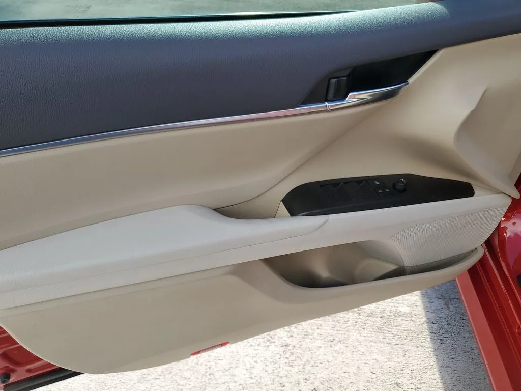 2024 Toyota Camry LE photo 16