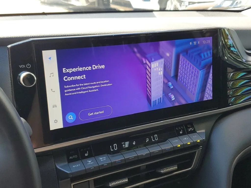 2025 Toyota Camry XSE photo 27