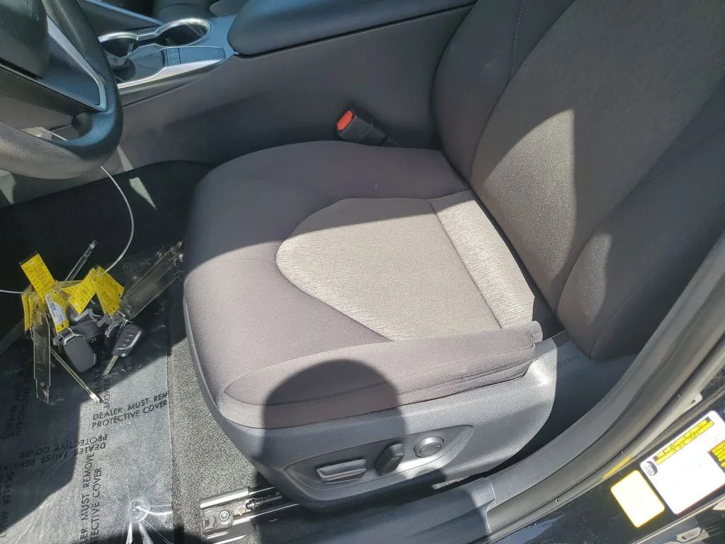 2024 Toyota Camry LE photo 19