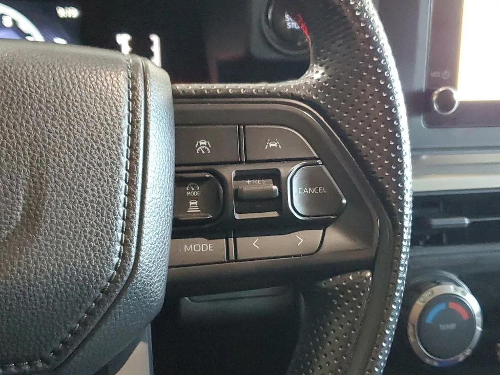 2025 Toyota Tacoma SR5 photo 23