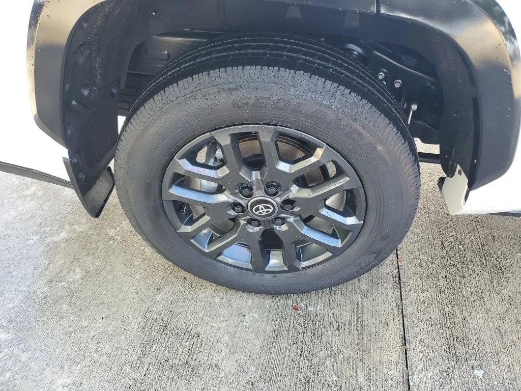 2026 Toyota Sequoia Platinum photo 7