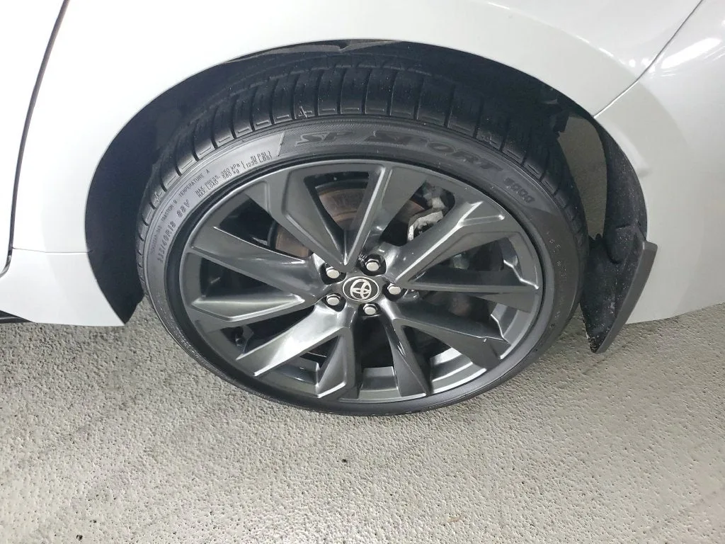 2026 Toyota Corolla SE photo 7
