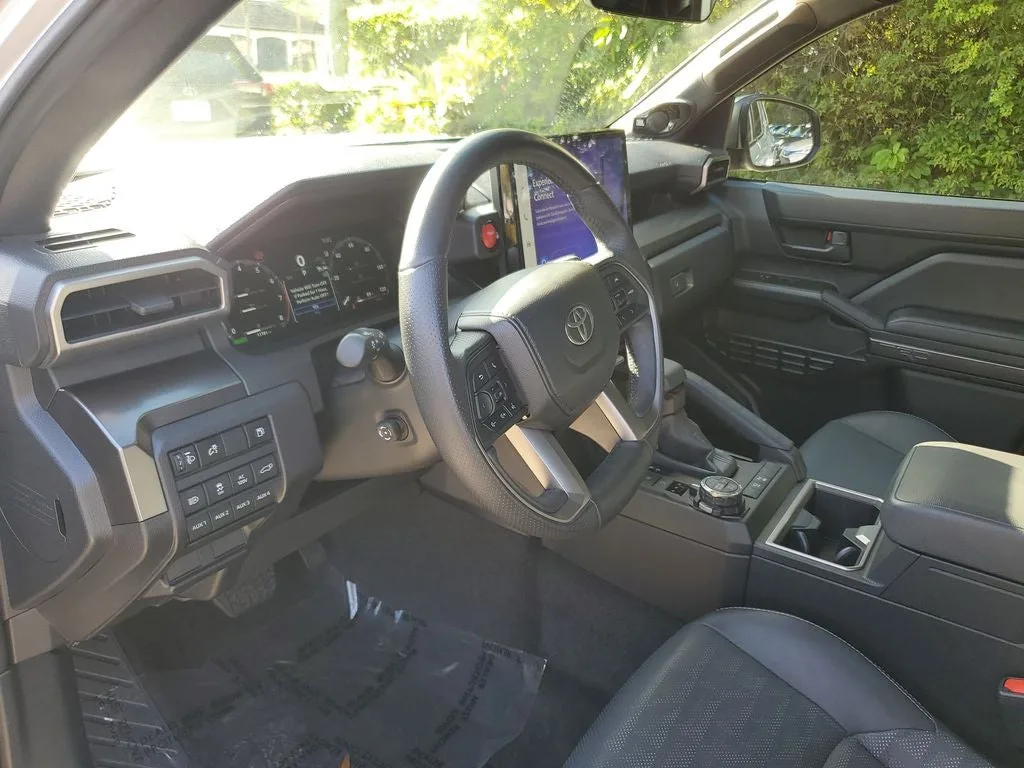 2025 Toyota 4Runner i-FORCE MAX Hybrid TRD Off Road Premium photo 22
