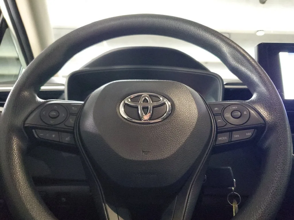 2024 Toyota Corolla Hybrid LE photo 19
