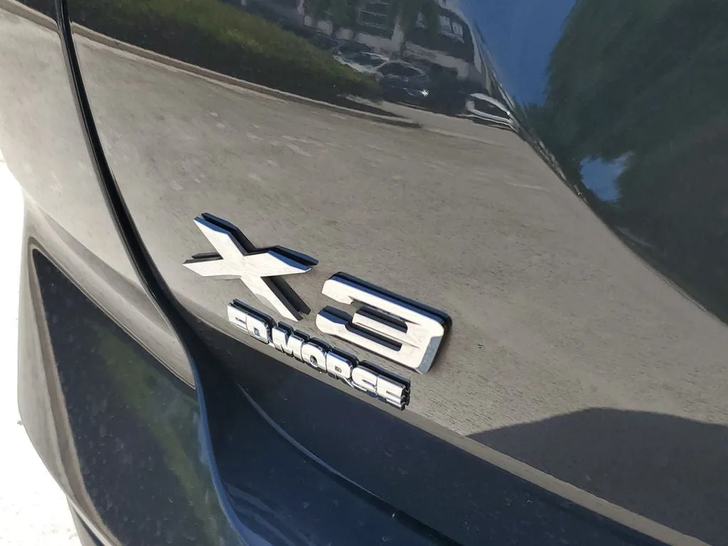 2022 BMW X3 sDrive30i photo 9