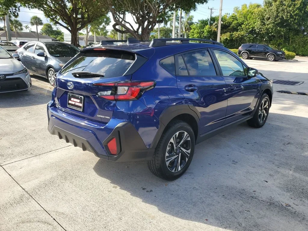 2024 Subaru Crosstrek Premium photo 4
