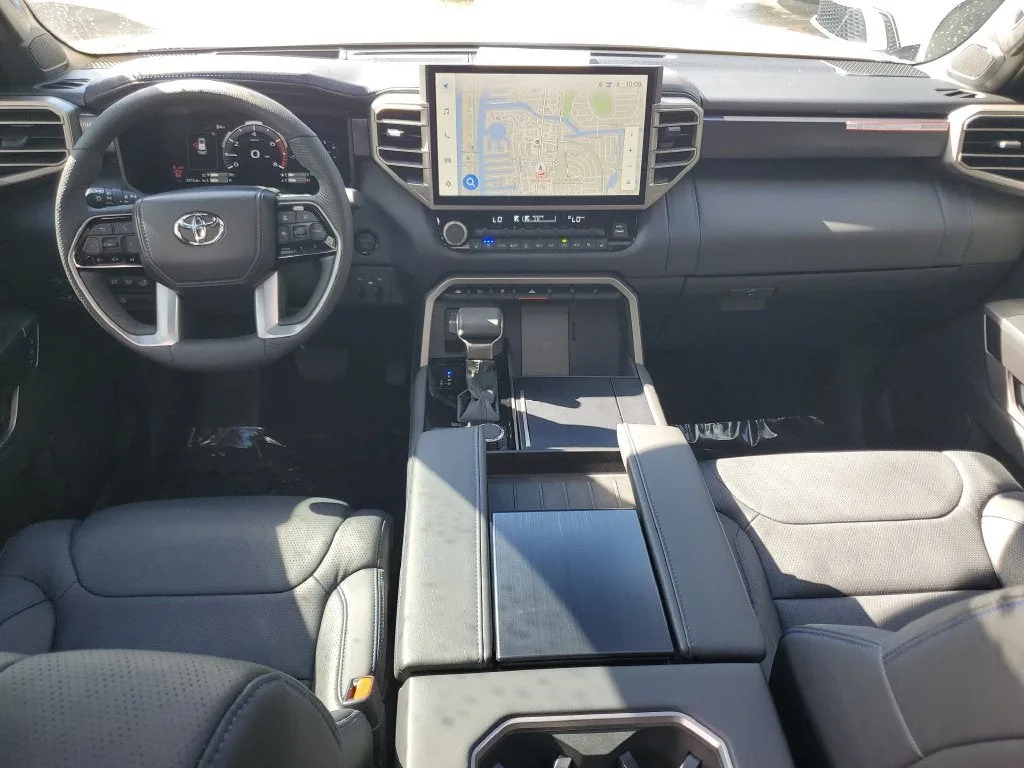 2026 Toyota Sequoia Platinum photo 16