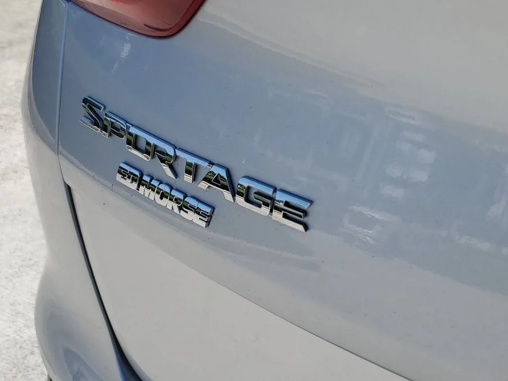 2021 Kia Sportage EX photo 9