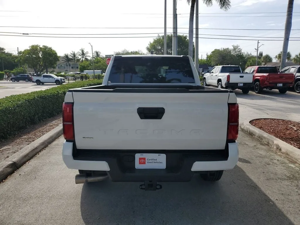2024 Toyota Tacoma SR5 photo 5