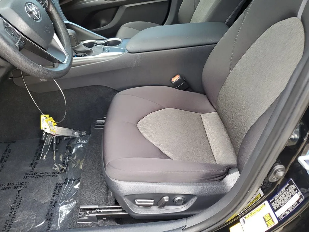 2024 Toyota Camry LE photo 19