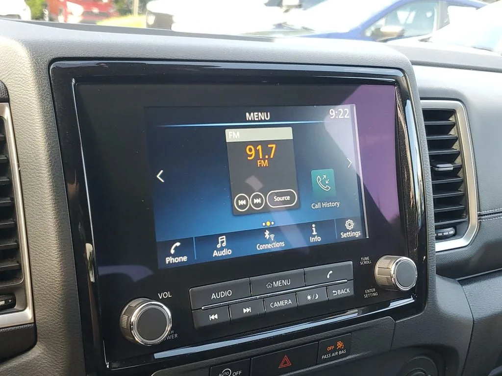2023 Nissan Frontier SV photo 25