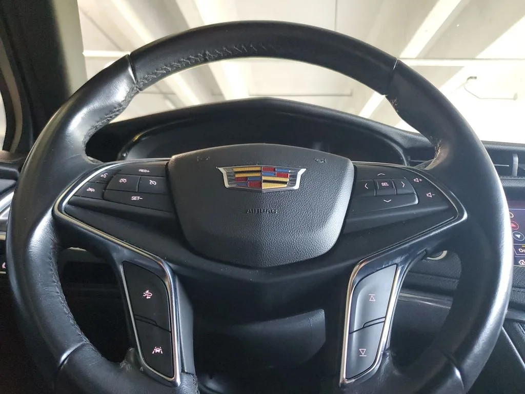 2023 Cadillac XT5 Luxury photo 23