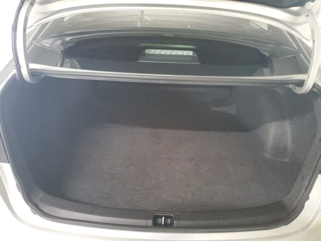 2026 Toyota Corolla SE photo 10