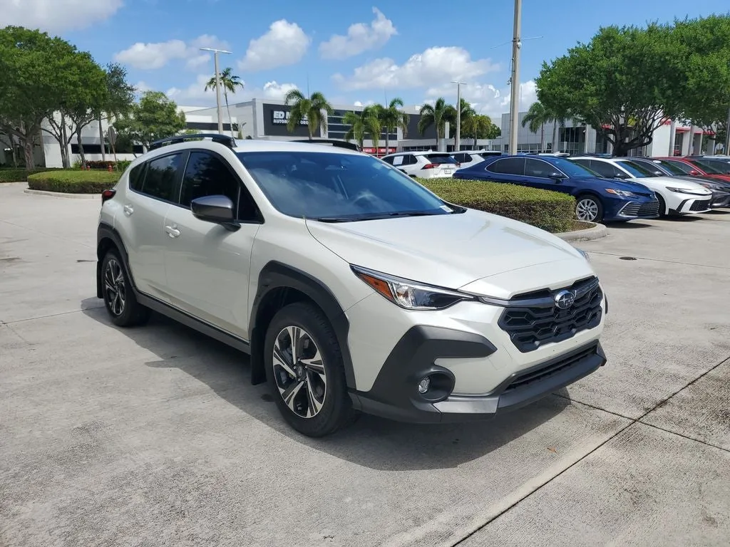 2024 Subaru Crosstrek Premium photo 3