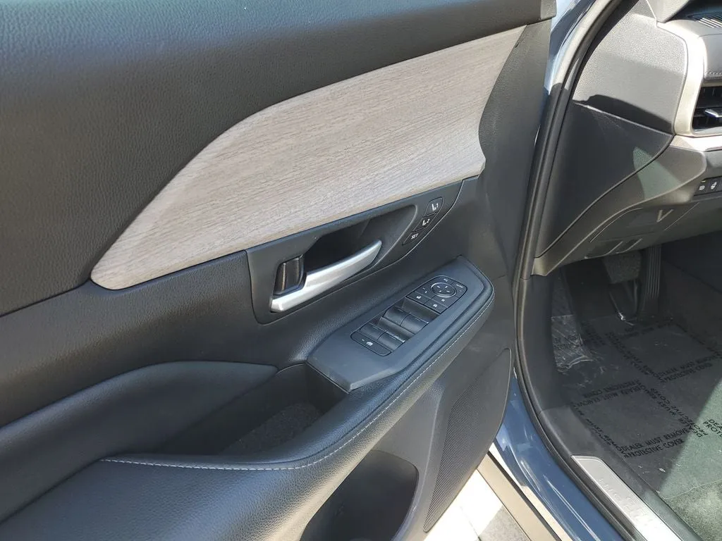 2024 Toyota Grand Highlander Platinum photo 21