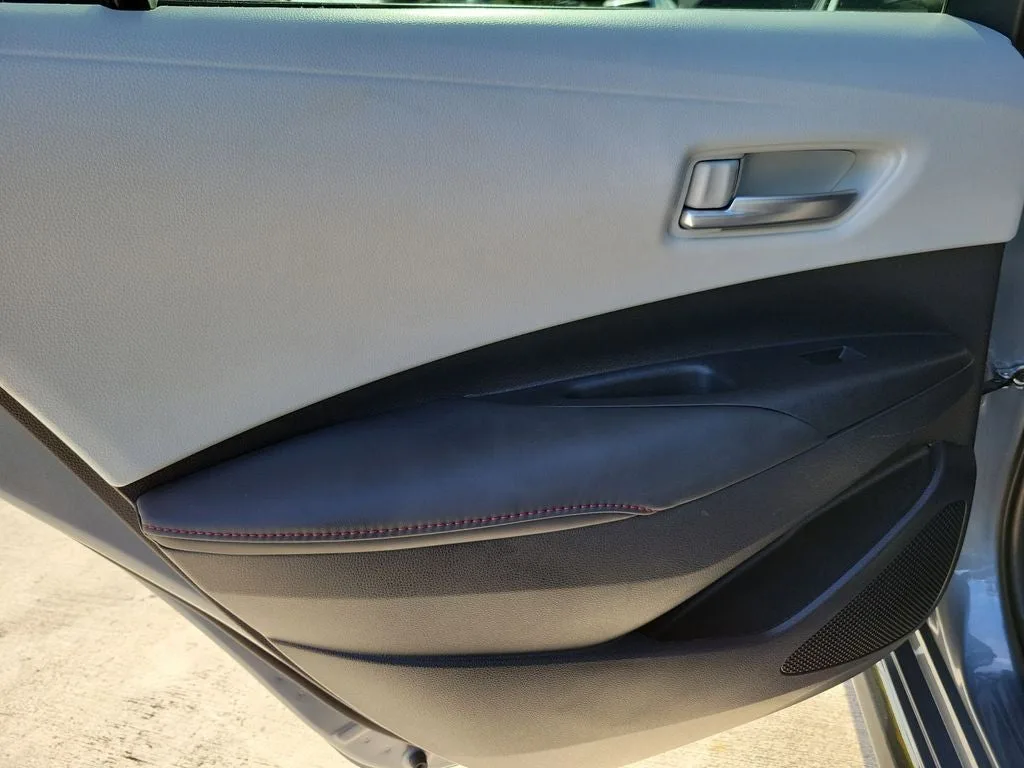 2024 Toyota Corolla SE photo 11