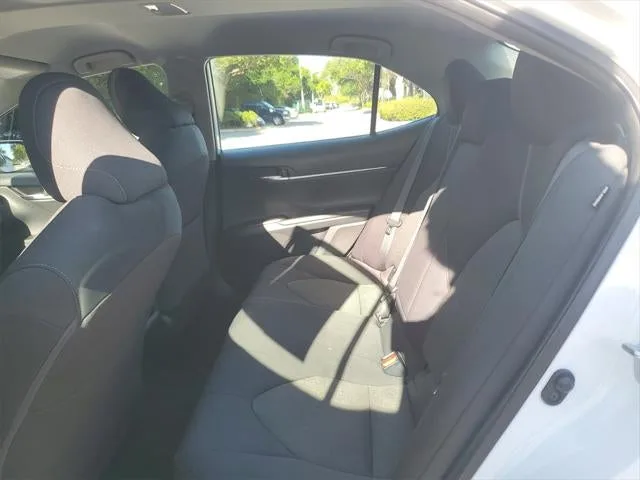 2023 Toyota Camry LE photo 12