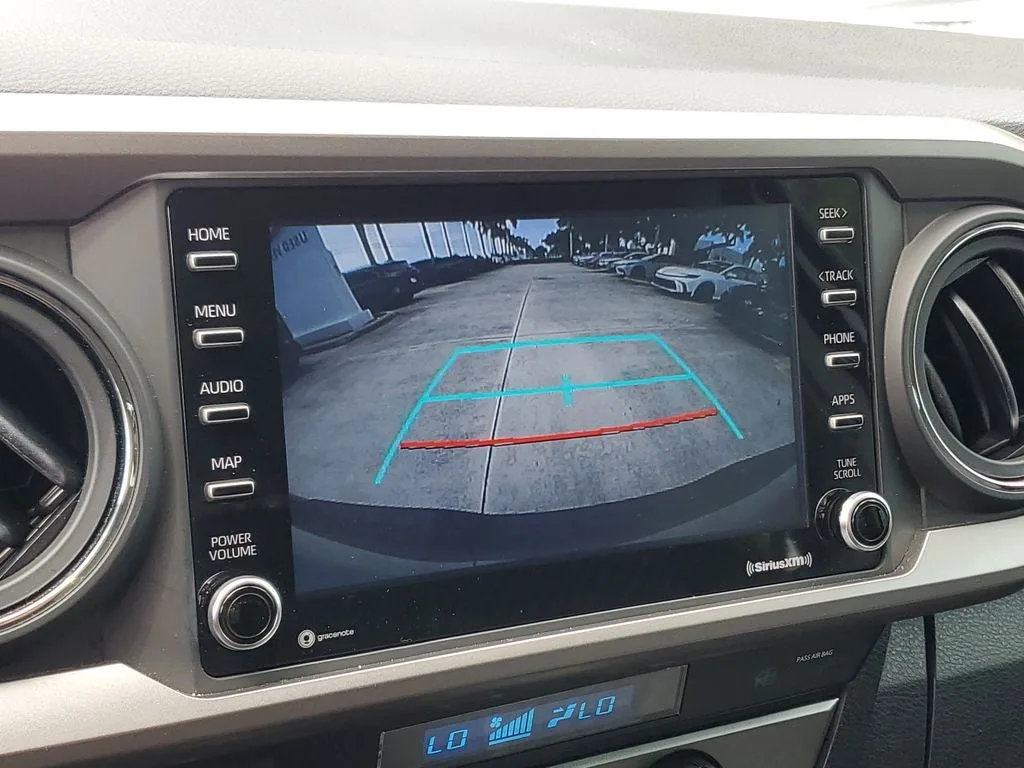2022 Toyota Tacoma SR5 V6 photo 27
