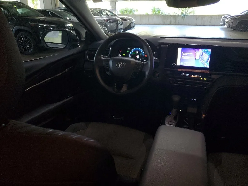 2026 Toyota Camry LE photo 14