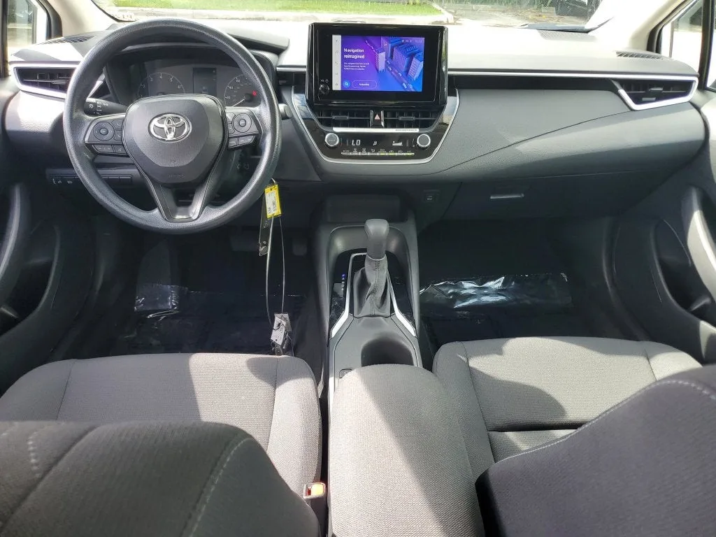 2024 Toyota Corolla LE photo 13