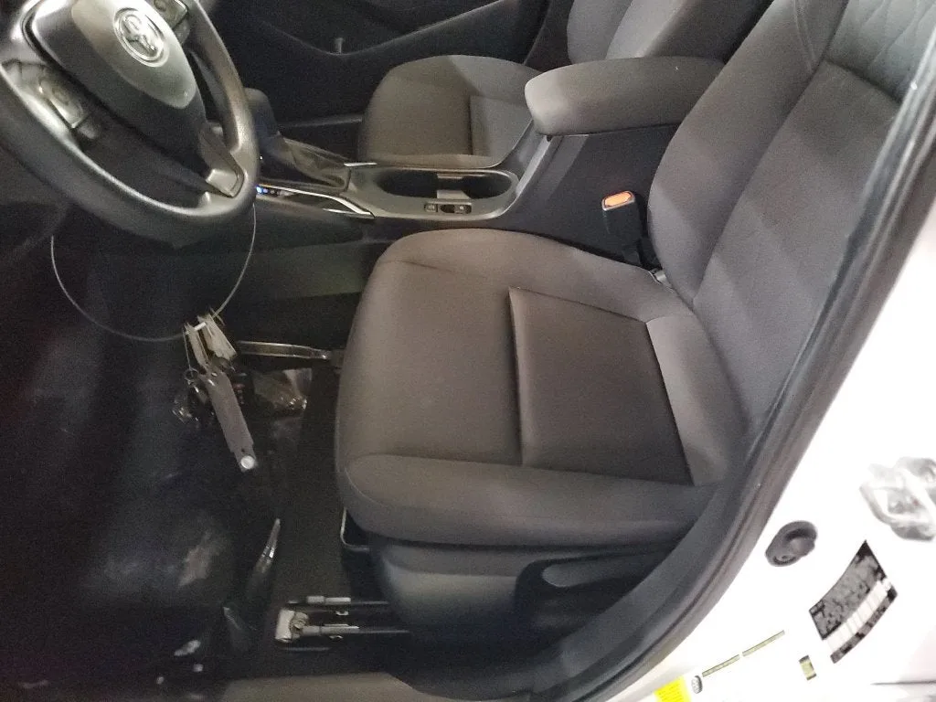 2024 Toyota Corolla LE photo 20