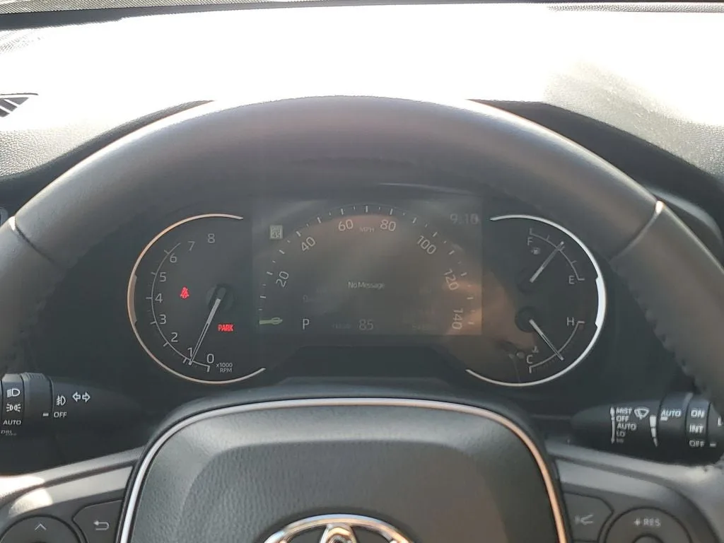 2025 Toyota RAV4 XLE Premium photo 26