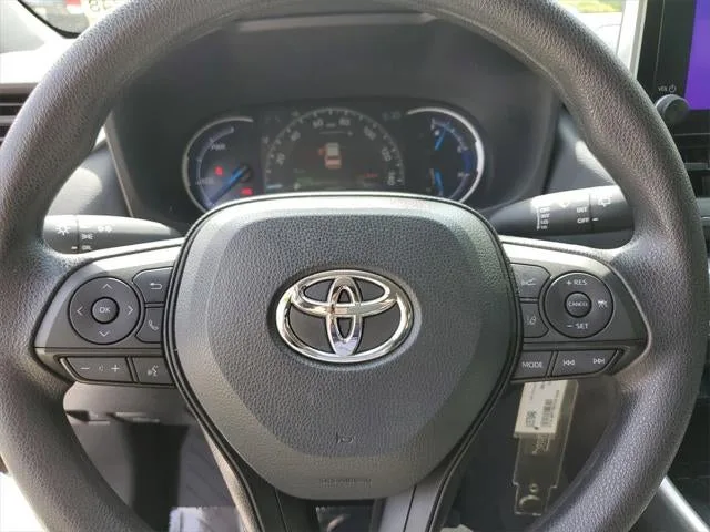 2024 Toyota RAV4 Hybrid LE photo 22