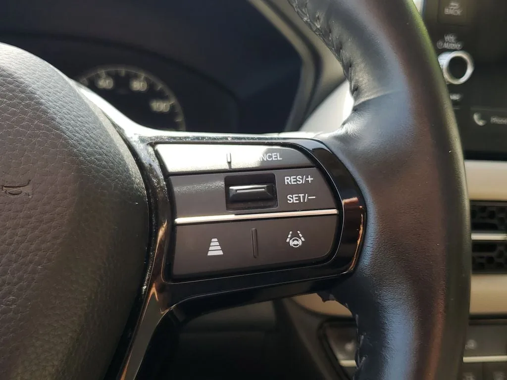 2023 Honda HR-V EX-L photo 25