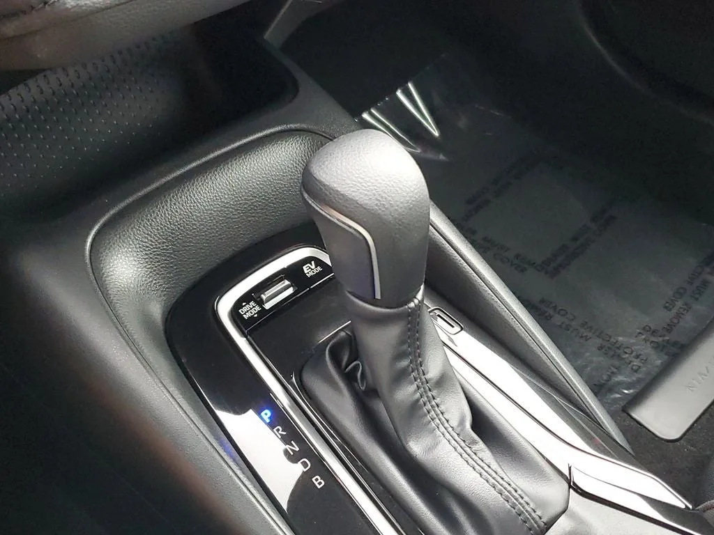 2024 Toyota Corolla Hybrid SE photo 28