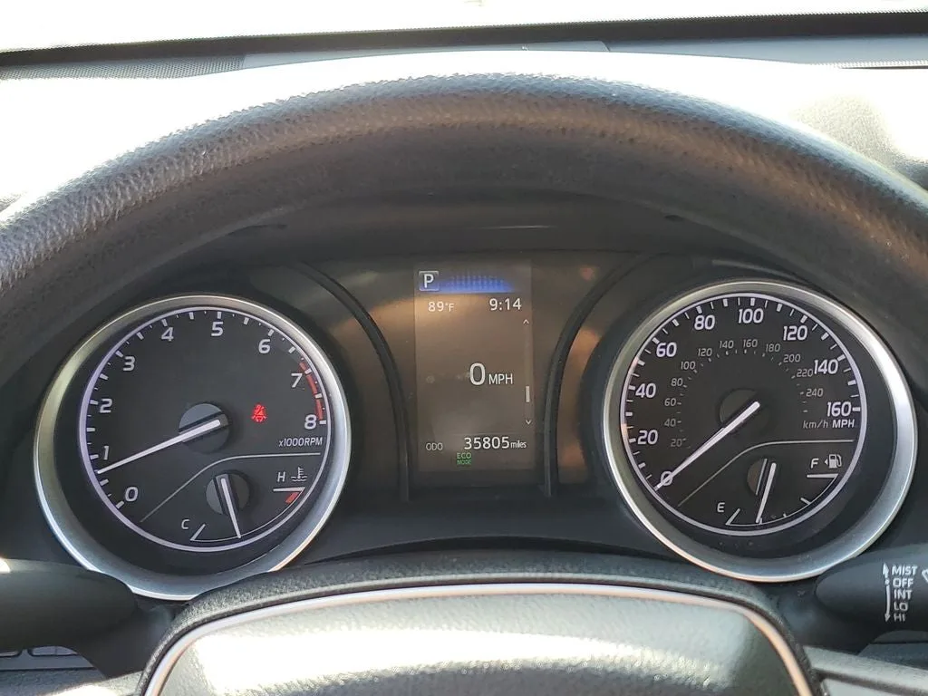 2023 Toyota Camry LE photo 24