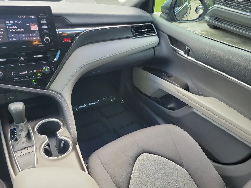 2023 Toyota Camry LE photo 16