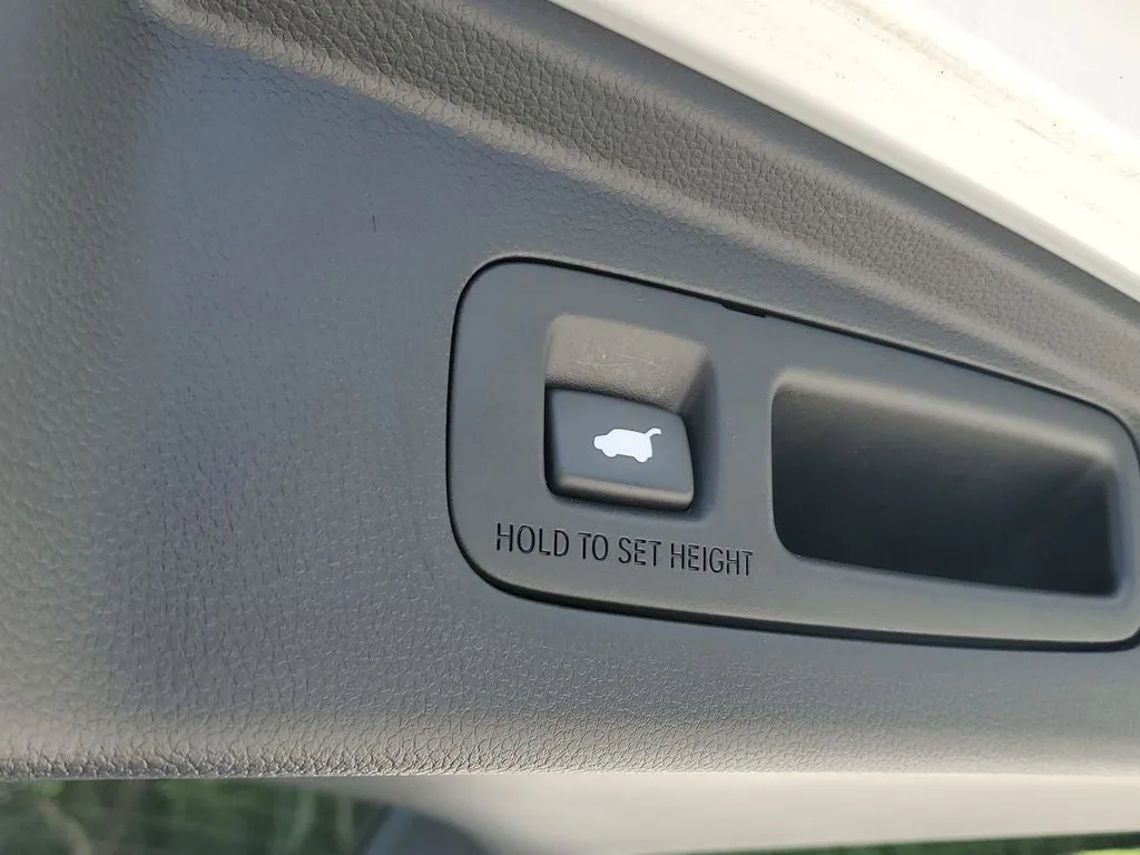 2023 Honda CR-V EX-L photo 10