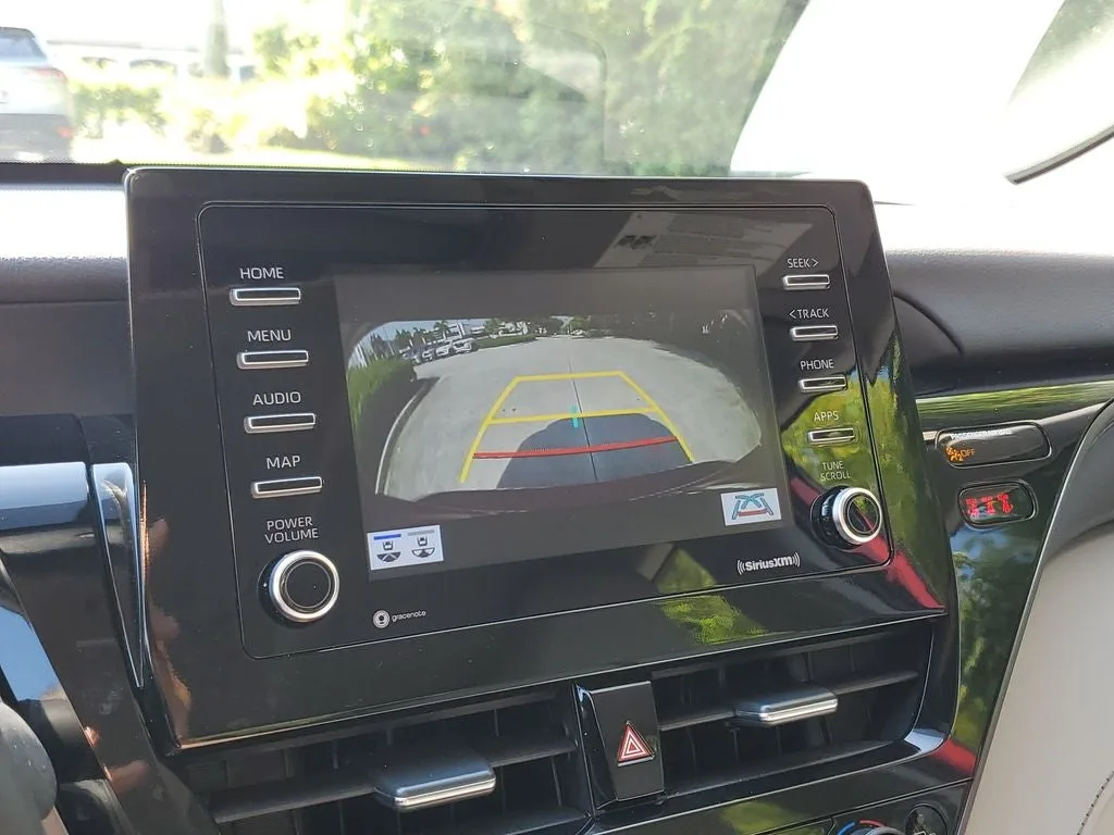 2023 Toyota Camry SE photo 25