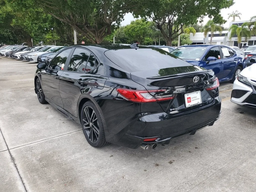 2025 Toyota Camry XSE photo 6