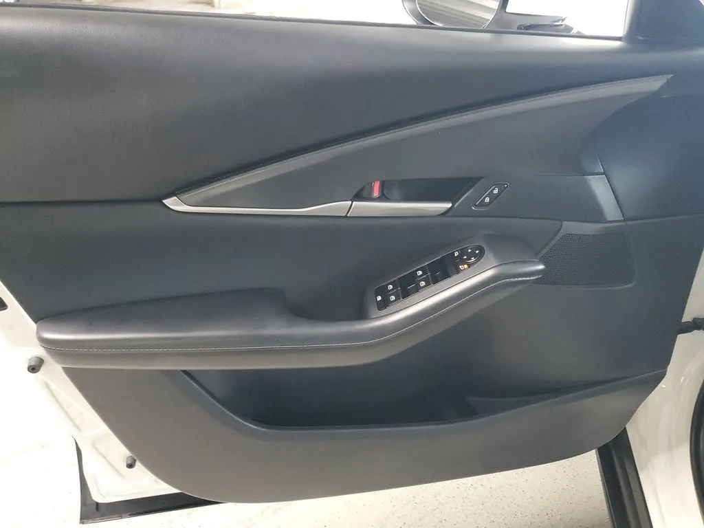 2025 Mazda CX-30 2.5 S photo 17