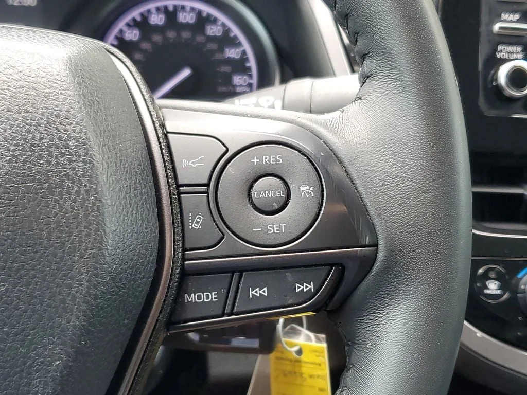 2024 Toyota Camry SE photo 24