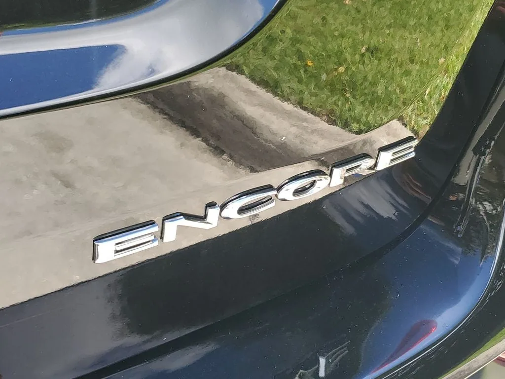2020 Buick Encore Preferred photo 4