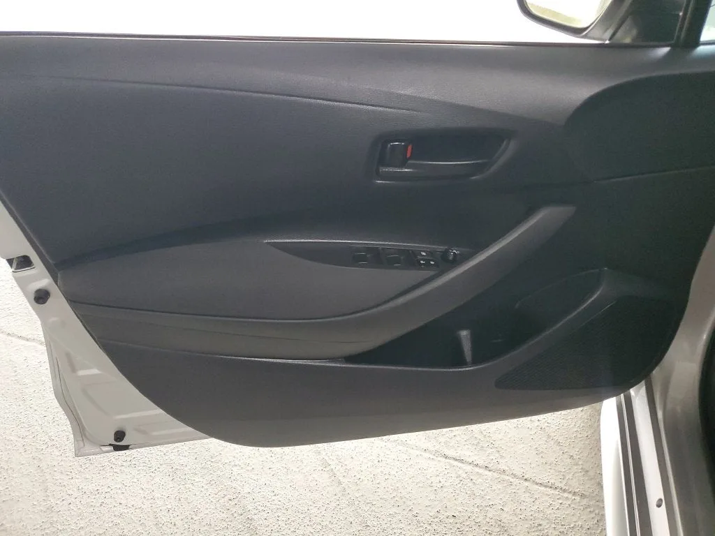 2024 Toyota Corolla LE photo 18