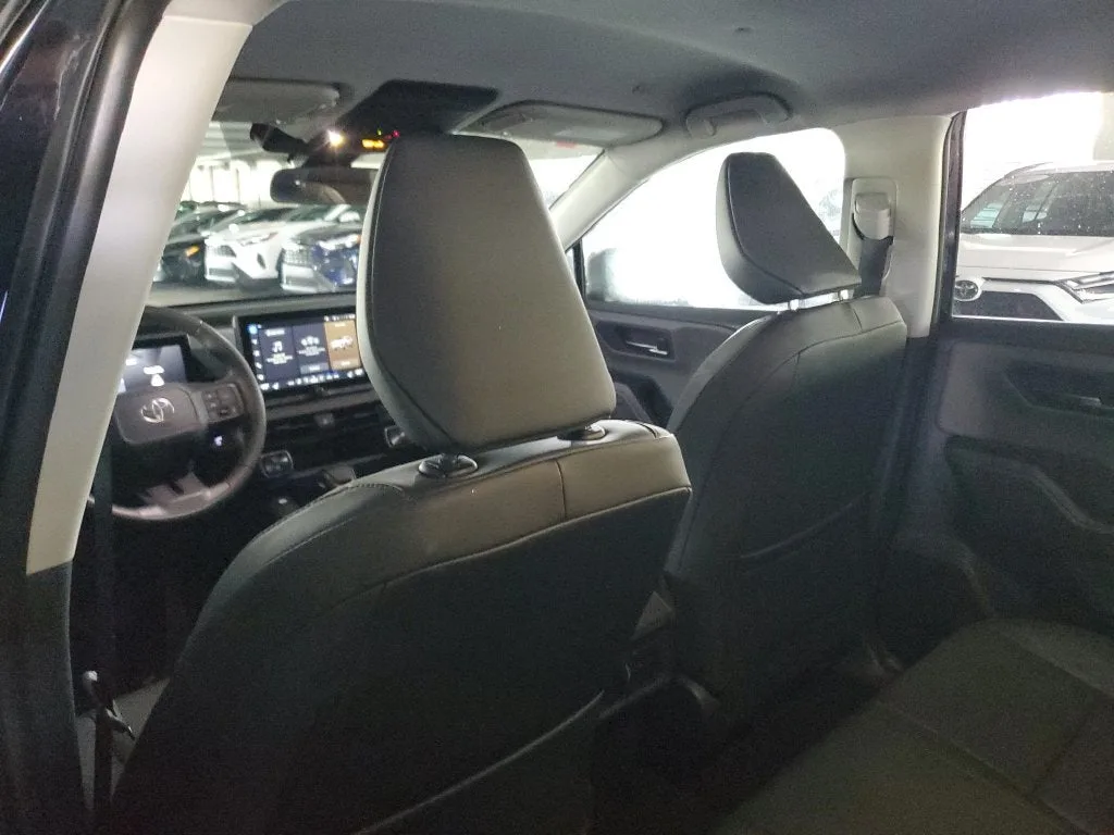 2026 Toyota RAV4 XLE Premium photo 13