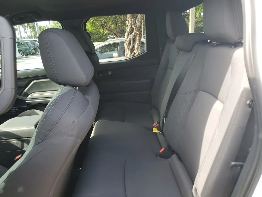 2024 Toyota Tacoma SR5 photo 12