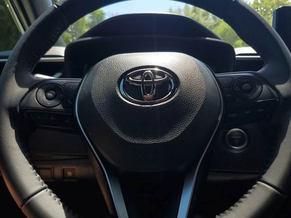 2026 Toyota Corolla Hybrid SE photo 22